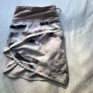 Lululemon short!!